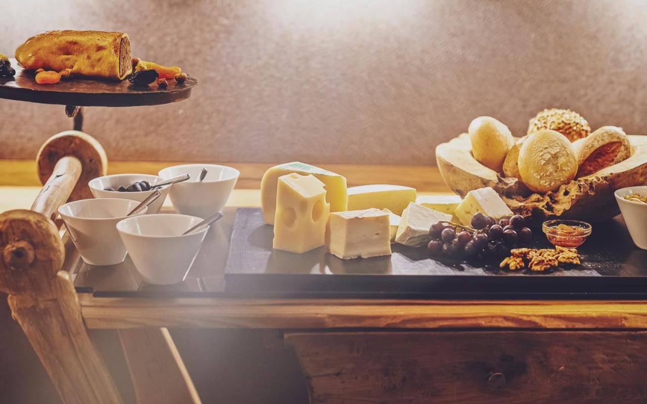 Waldhuus Hotel 4*