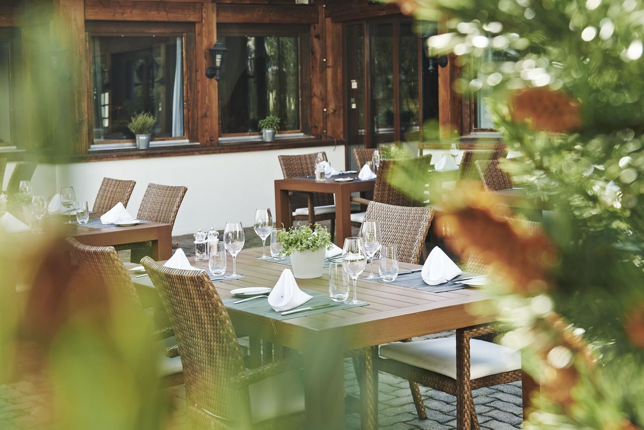 Hotel Waldhuus 4*